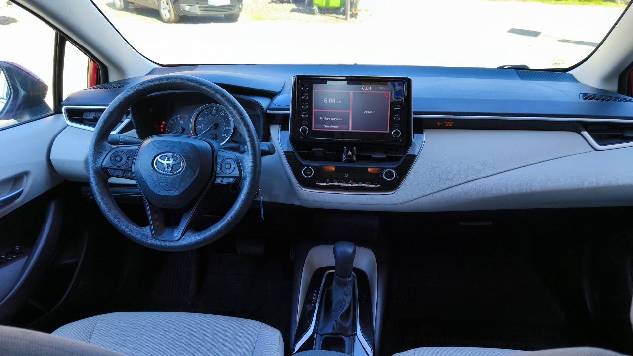 TOYOTA COROLLA LE 2019