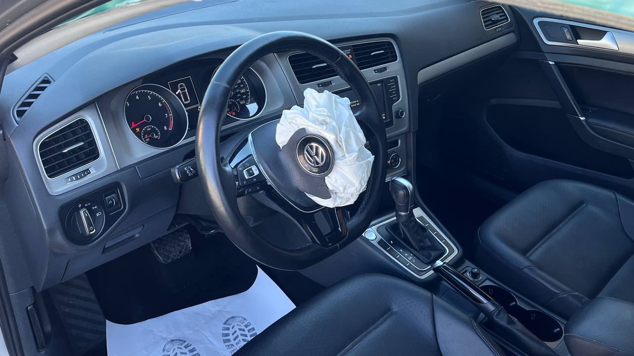 VOLKSWAGEN GOLF SPORTWAGEN S 2016