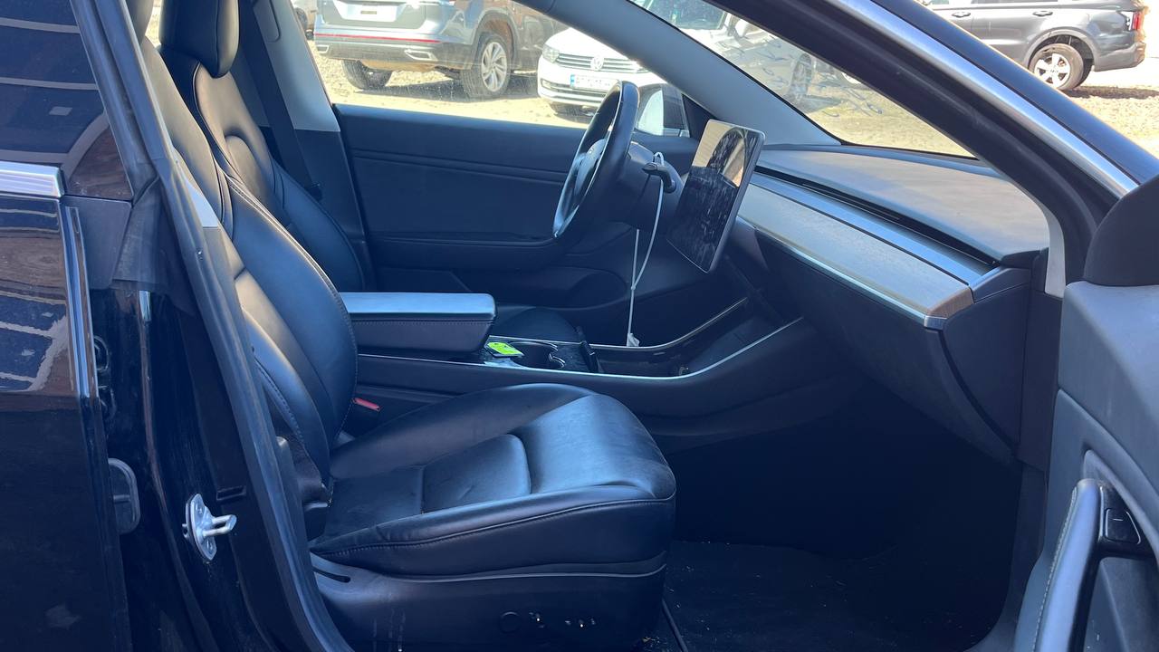 TESLA MODEL 3 AWD LONGE RANGE 2018