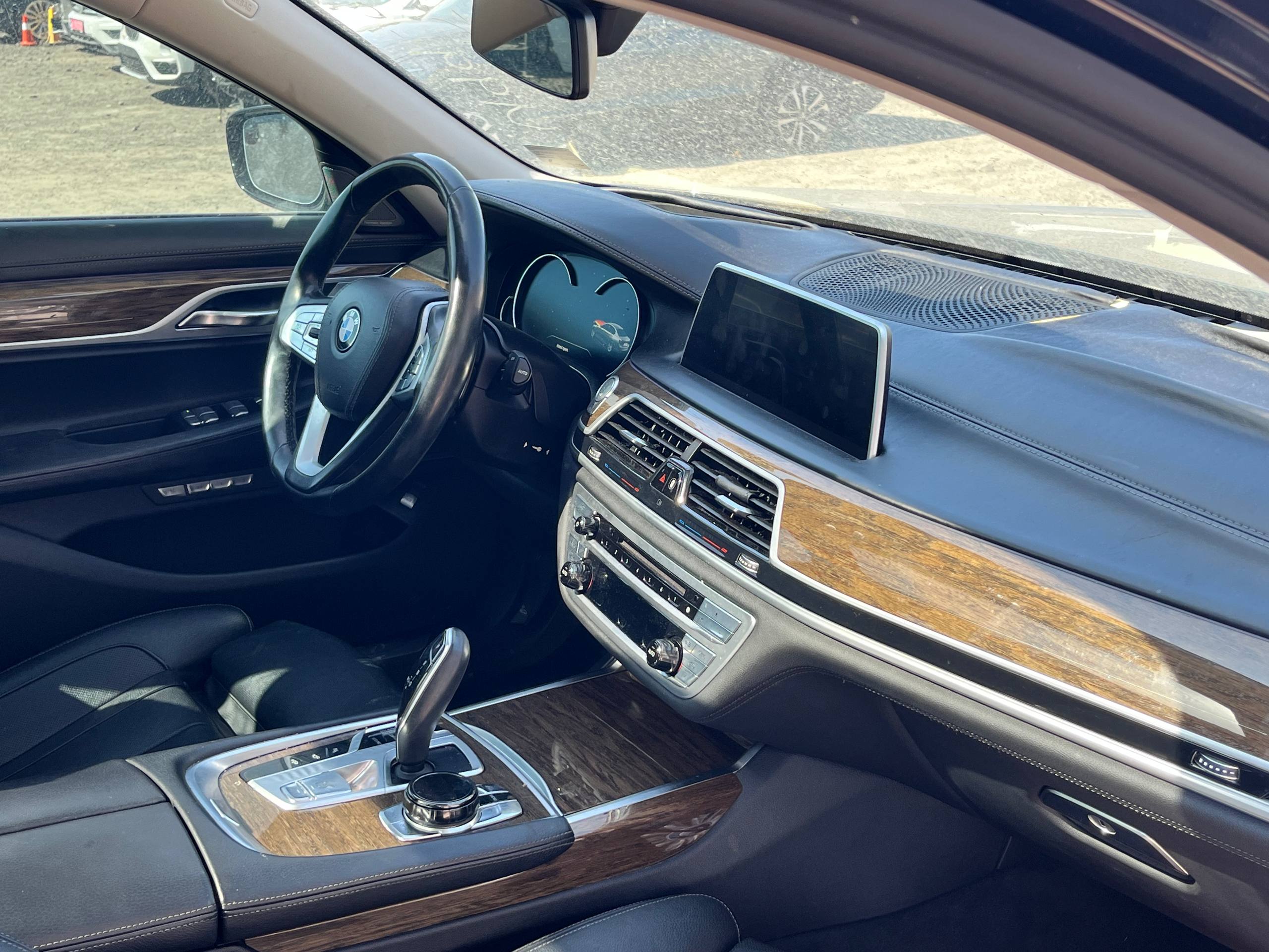 BMW 740 XI 2017