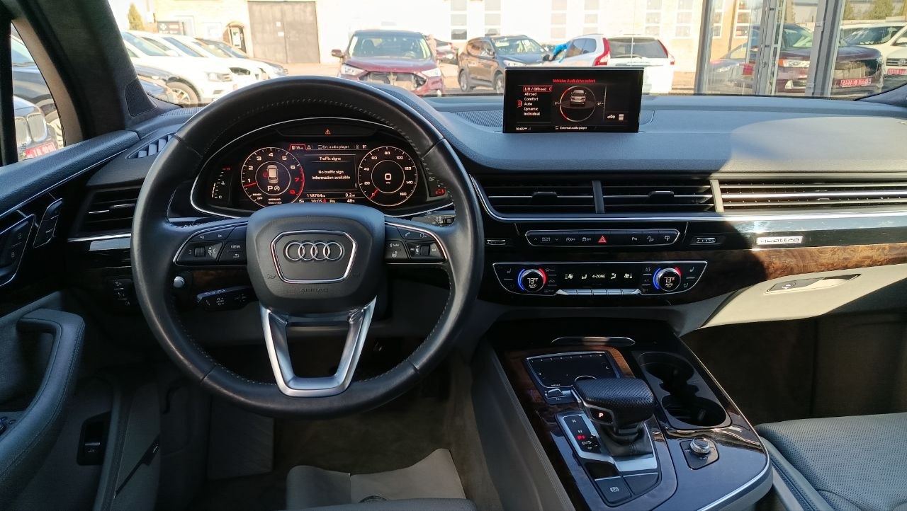 AUDI Q7 PRESTIGE 2016