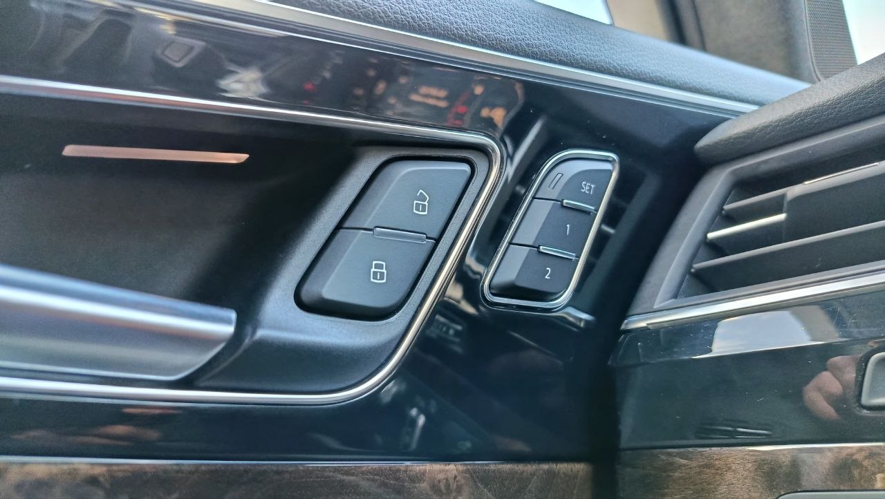 AUDI Q7 PRESTIGE 2016