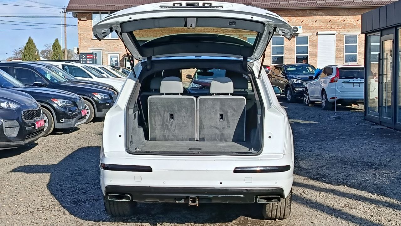 AUDI Q7 PRESTIGE 2016