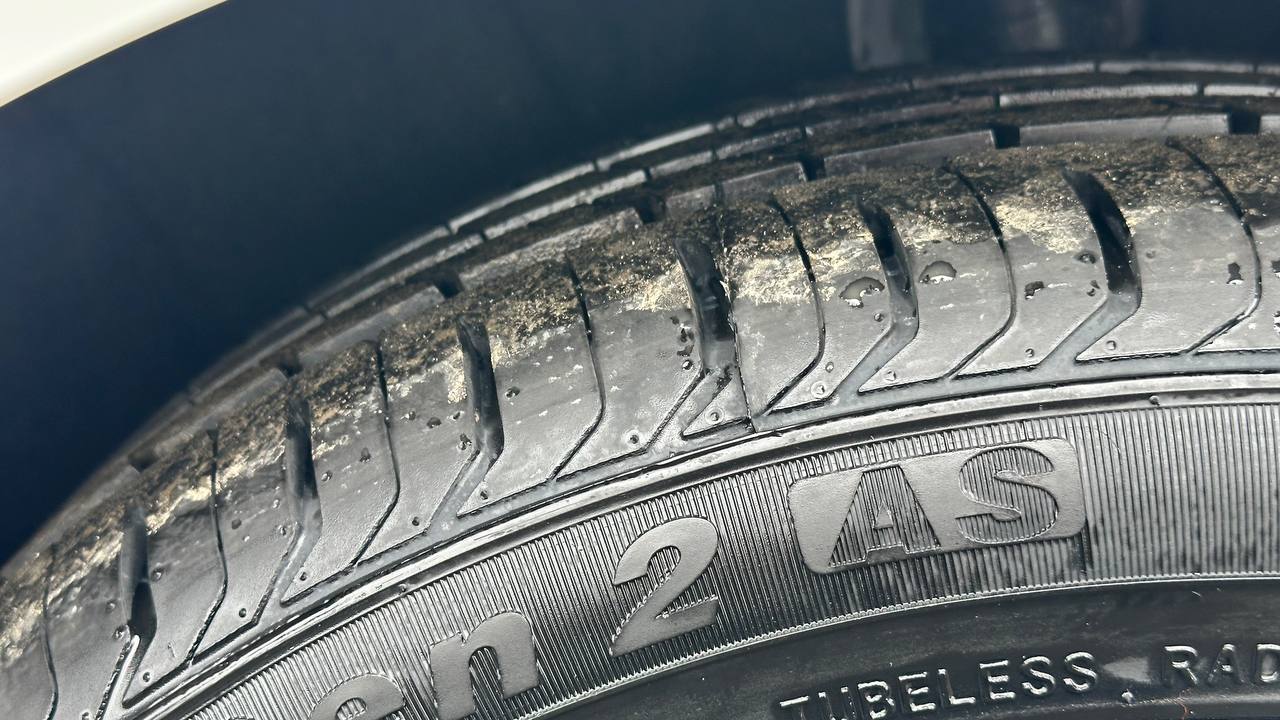 VOLKSWAGEN PASSAT SE 2021