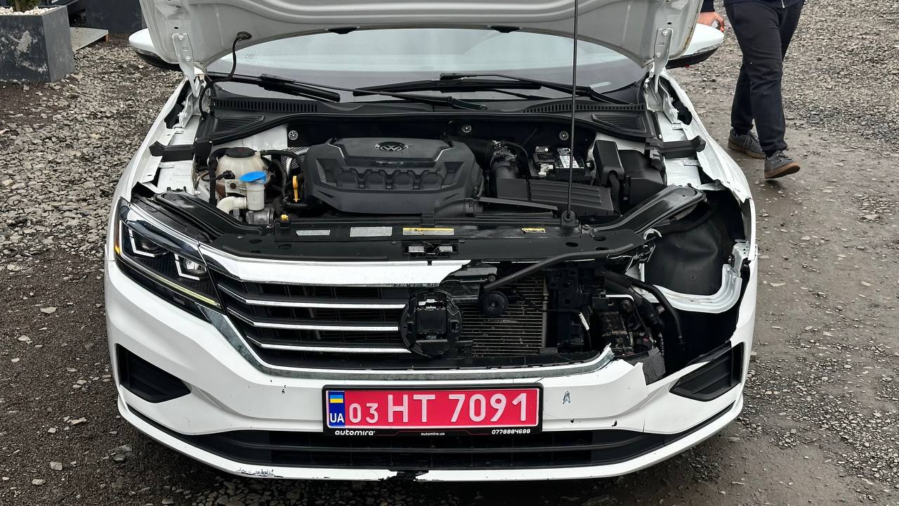 VOLKSWAGEN PASSAT SE 2021