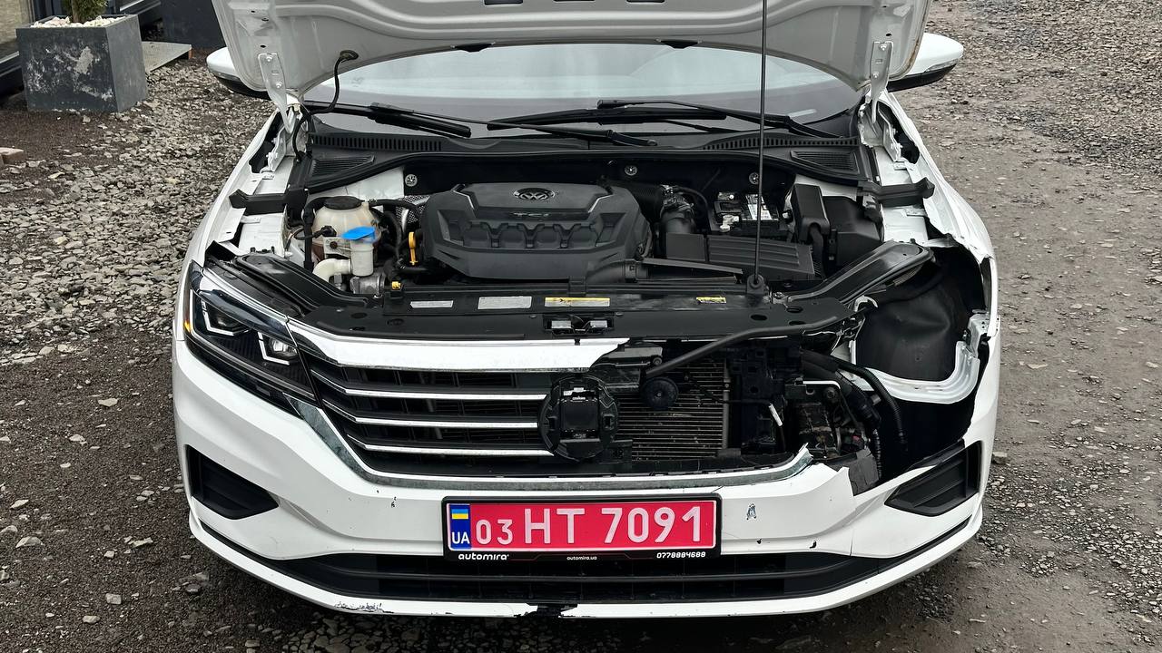 VOLKSWAGEN PASSAT SE 2021