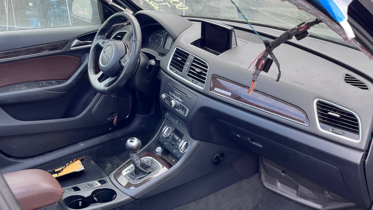 AUDI Q3 PRESTIGE 2014