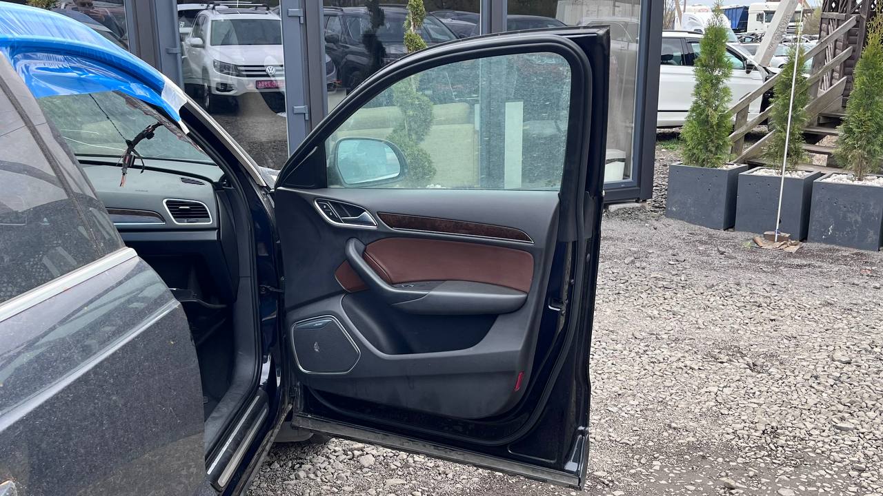 AUDI Q3 PRESTIGE 2014