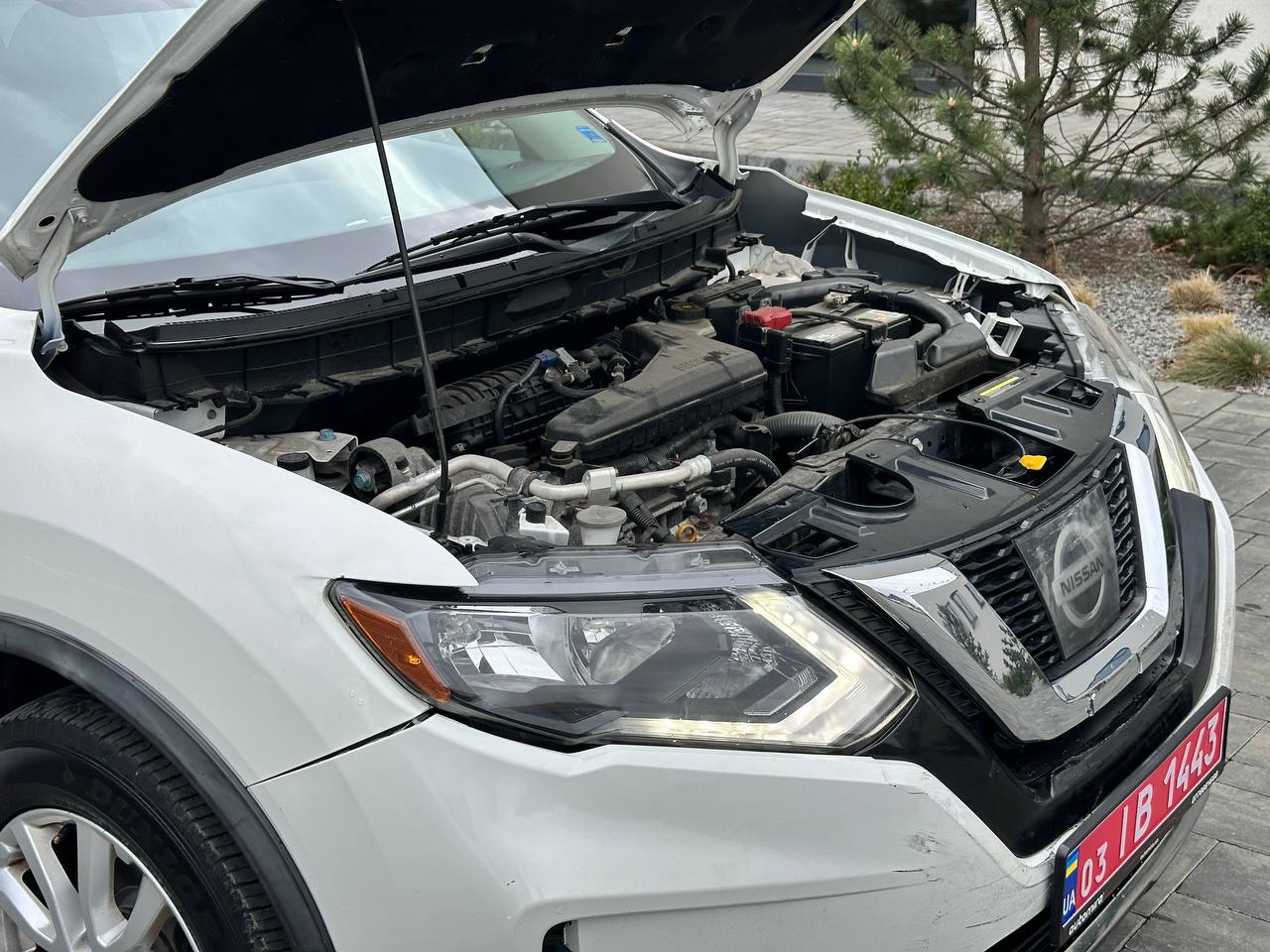 NISSAN ROGUE SV 2017