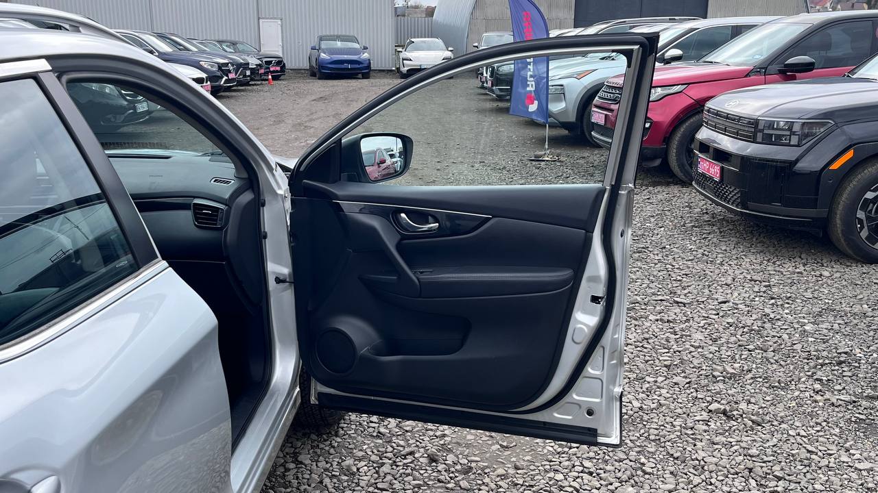 NISSAN ROGUE SPORT SL 2017