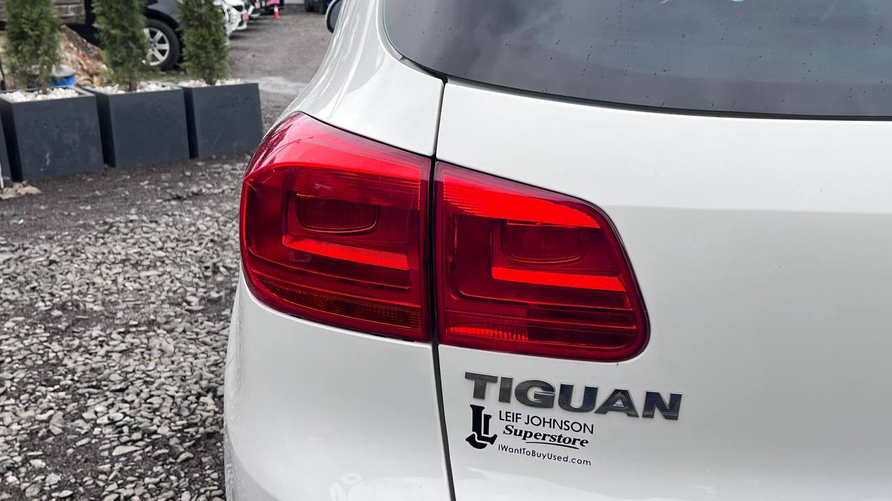 VOLKSWAGEN TIGUAN S 2013