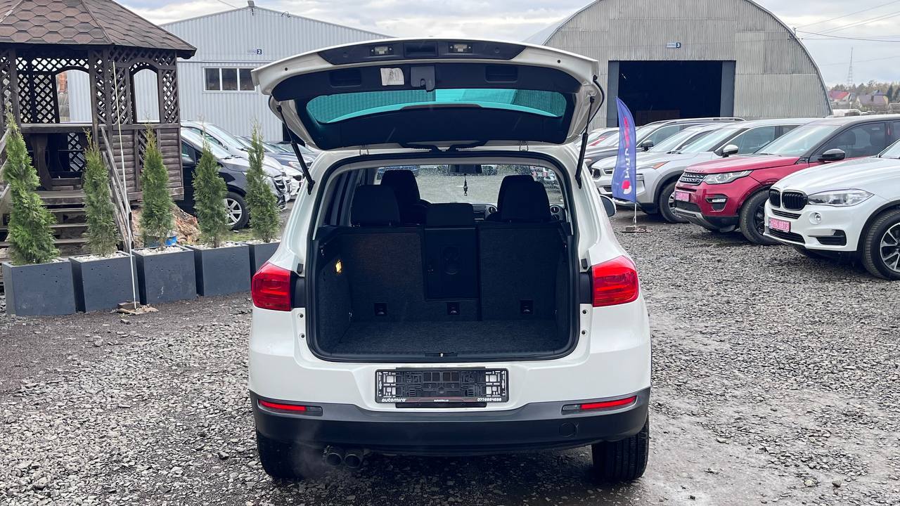 VOLKSWAGEN TIGUAN S 2013