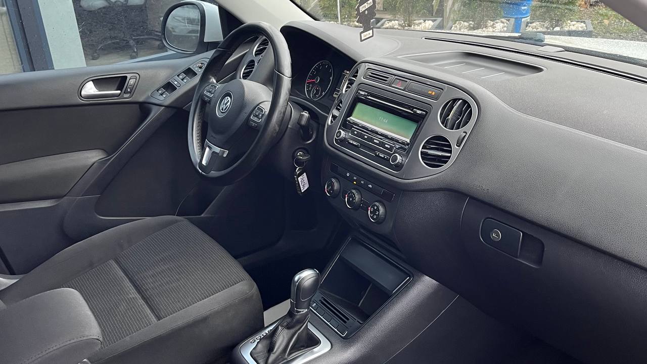 VOLKSWAGEN TIGUAN S 2013