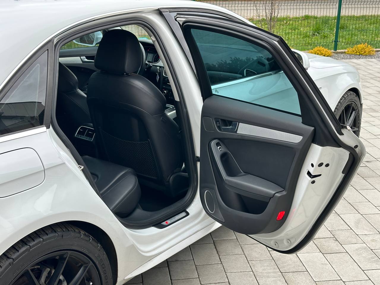 AUDI A4 PREMIUM PLUS 2013