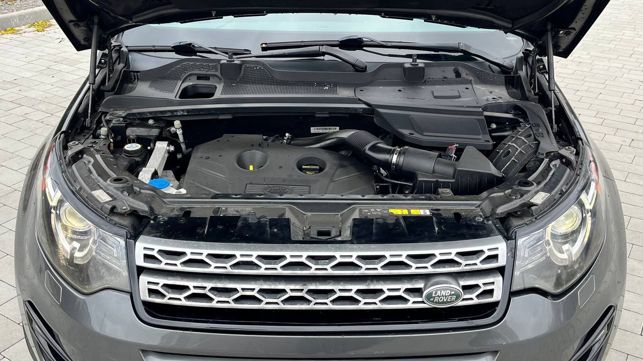 LAND ROVER DISCOVERY SPORT HSE 2015