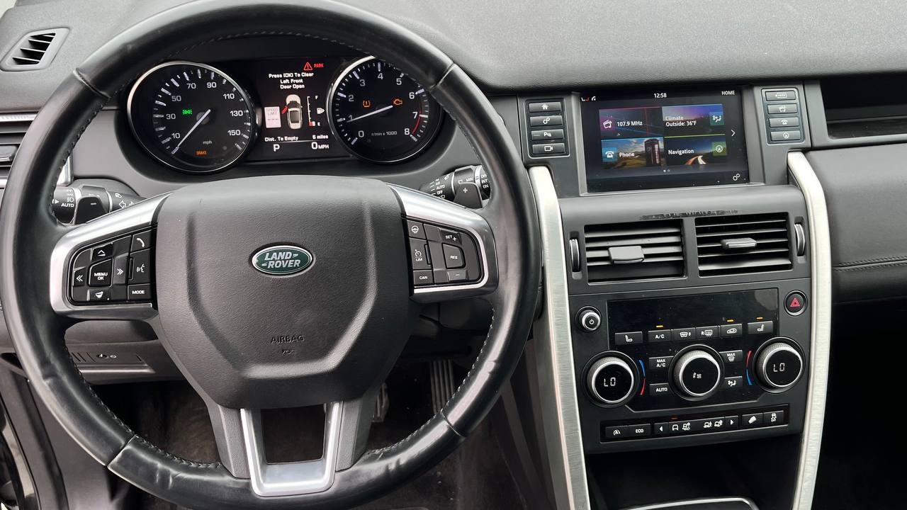 LAND ROVER DISCOVERY SPORT HSE 2015