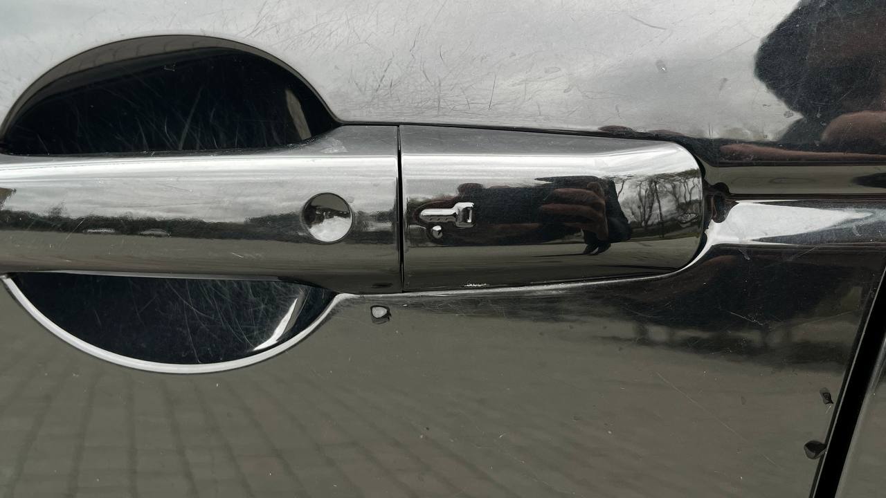 LAND ROVER DISCOVERY SPORT HSE 2015