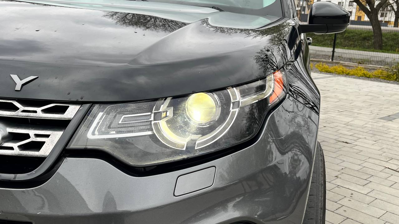 LAND ROVER DISCOVERY SPORT HSE 2015