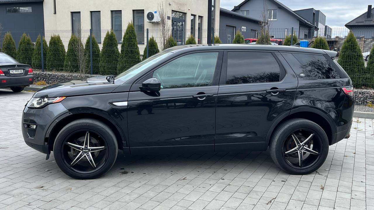 LAND ROVER DISCOVERY SPORT HSE 2015