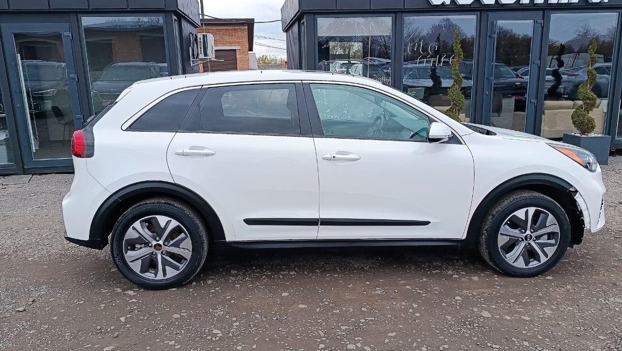 KIA NIRO EX PREMIUM 2020