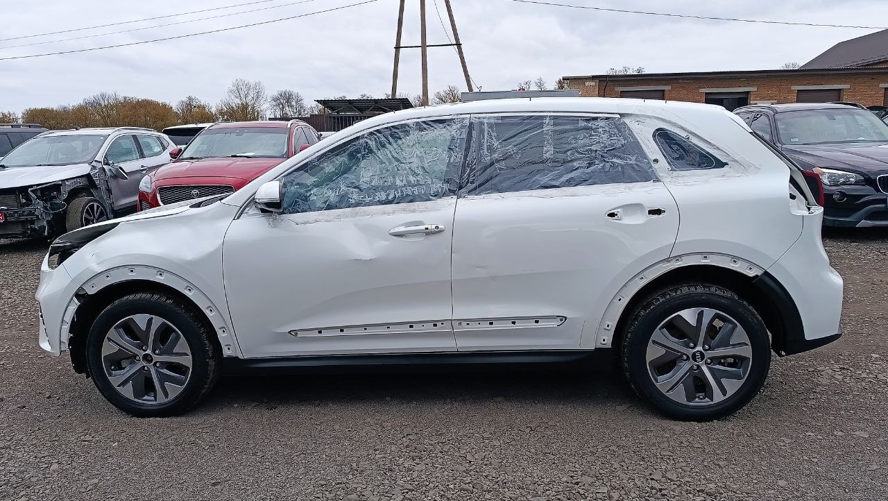 KIA NIRO EX PREMIUM 2020