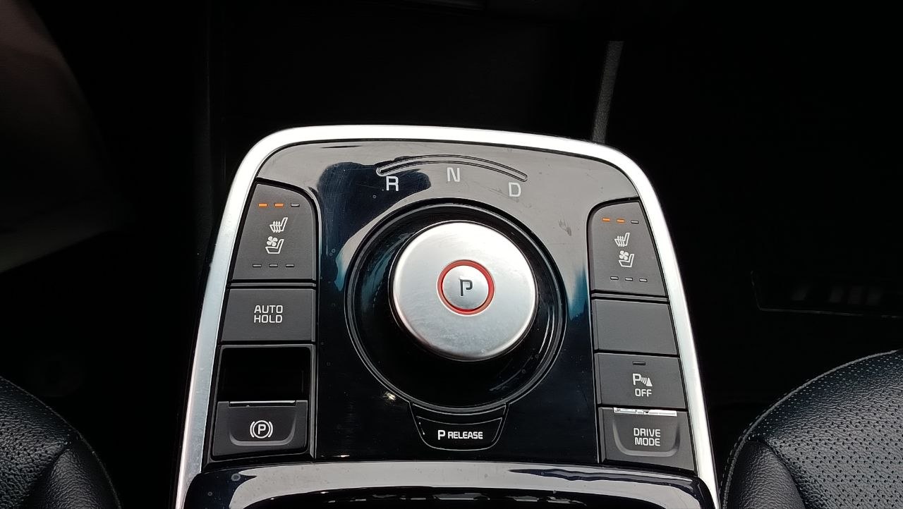 KIA NIRO EX PREMIUM 2020