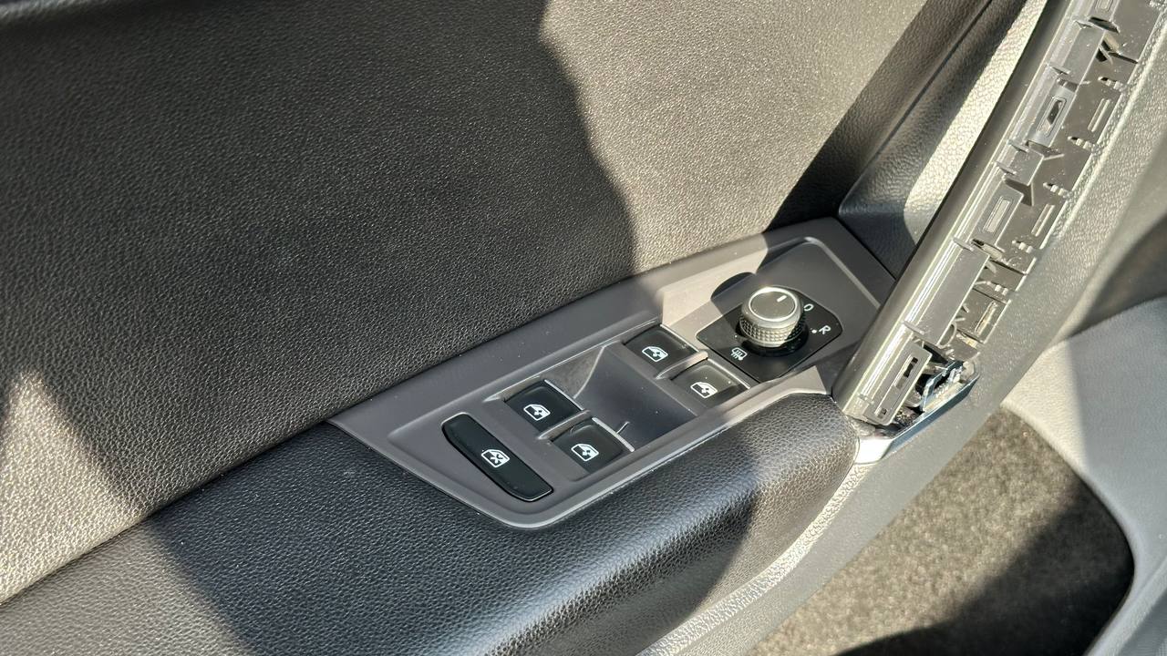 VOLKSWAGEN TIGUAN SE 2017