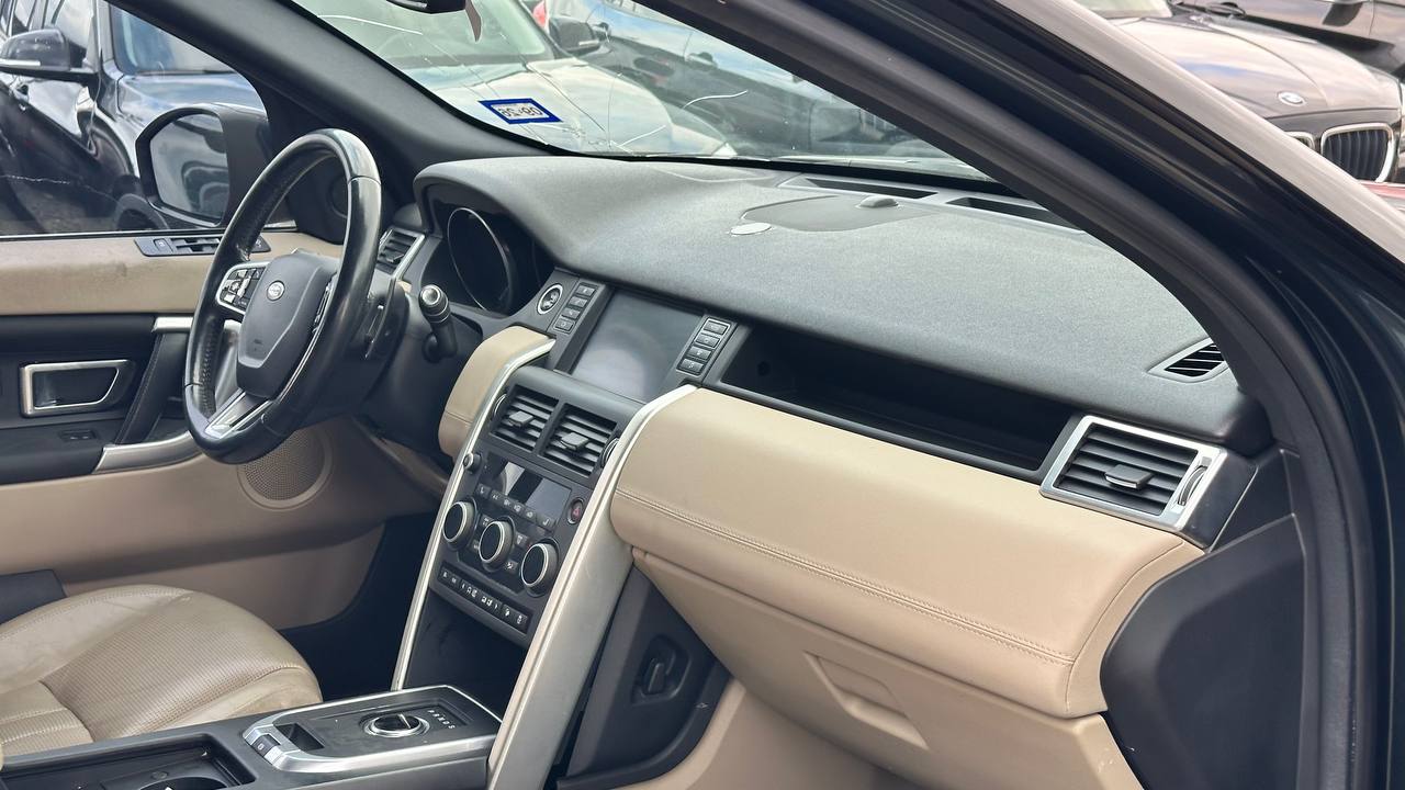 LAND ROVER DISCOVERY SPORT HSE 2017