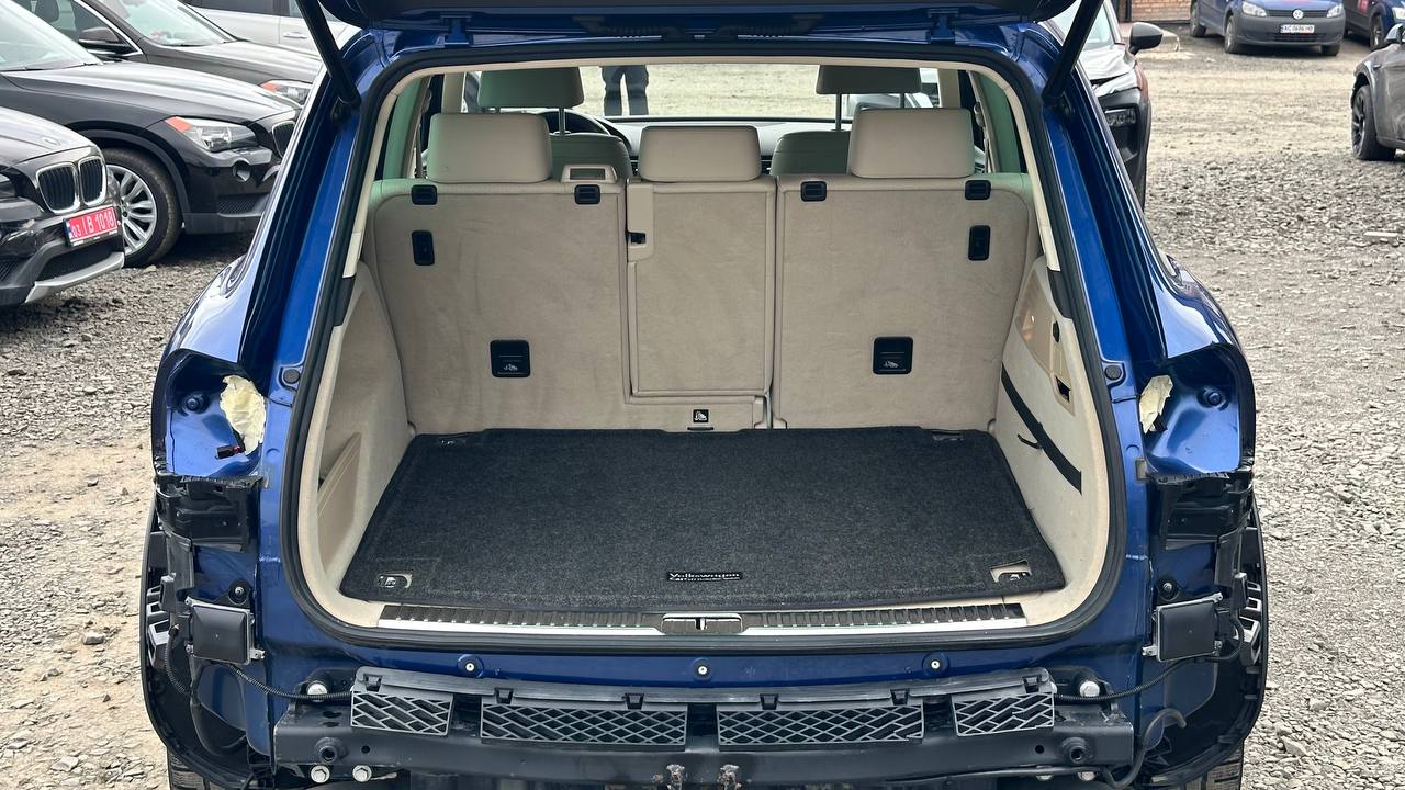 VOLKSWAGEN TOUAREG SPORT 2015