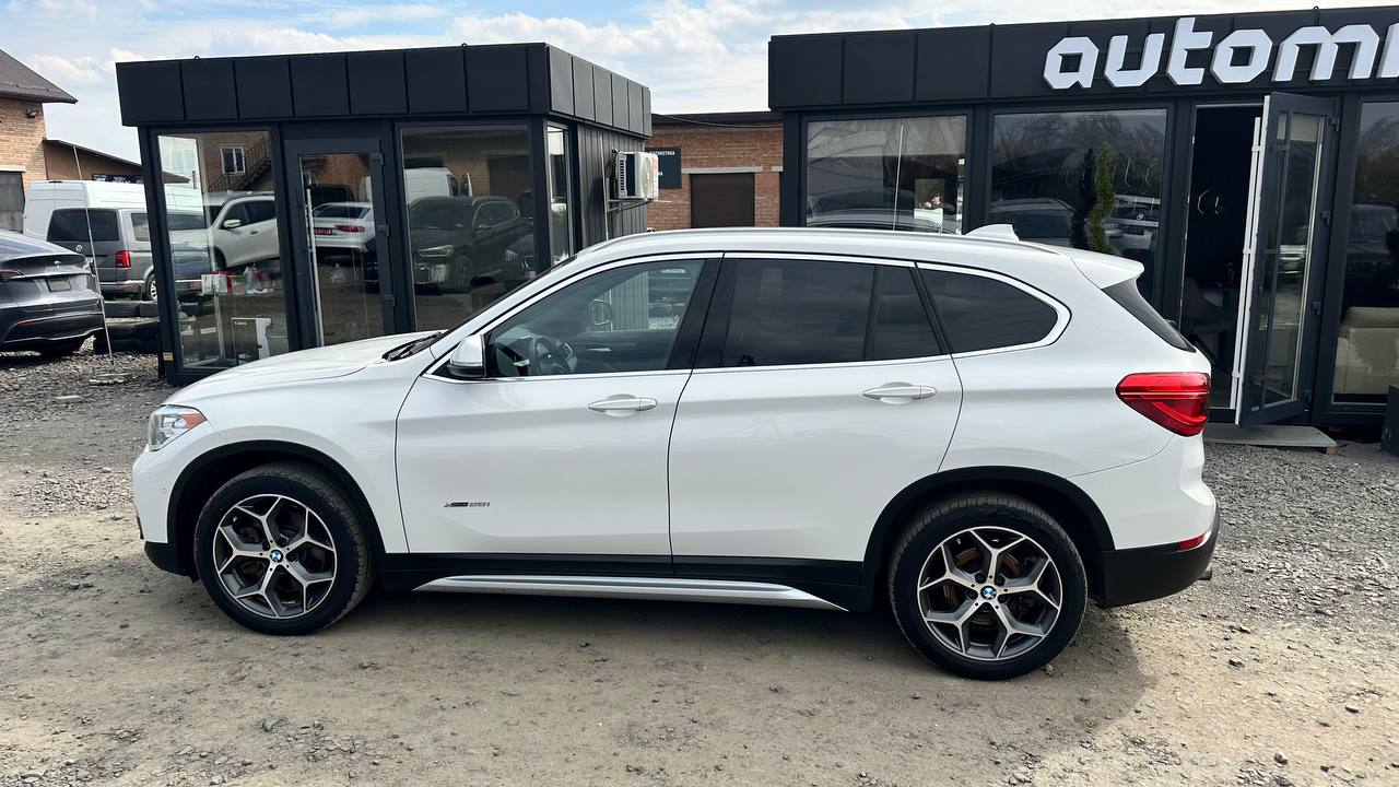 BMW X1 XDRIVE28I 2017