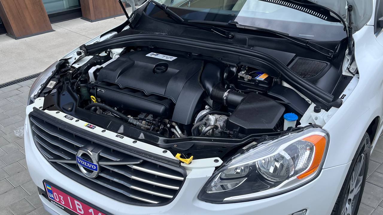 VOLVO XC60 T6 PREMIER 2014