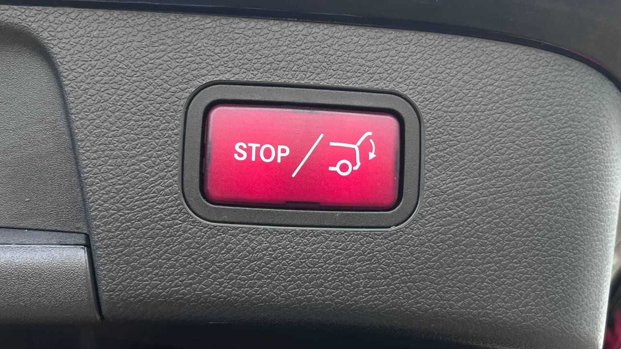 MERCEDES-BENZ GLA 250 2015