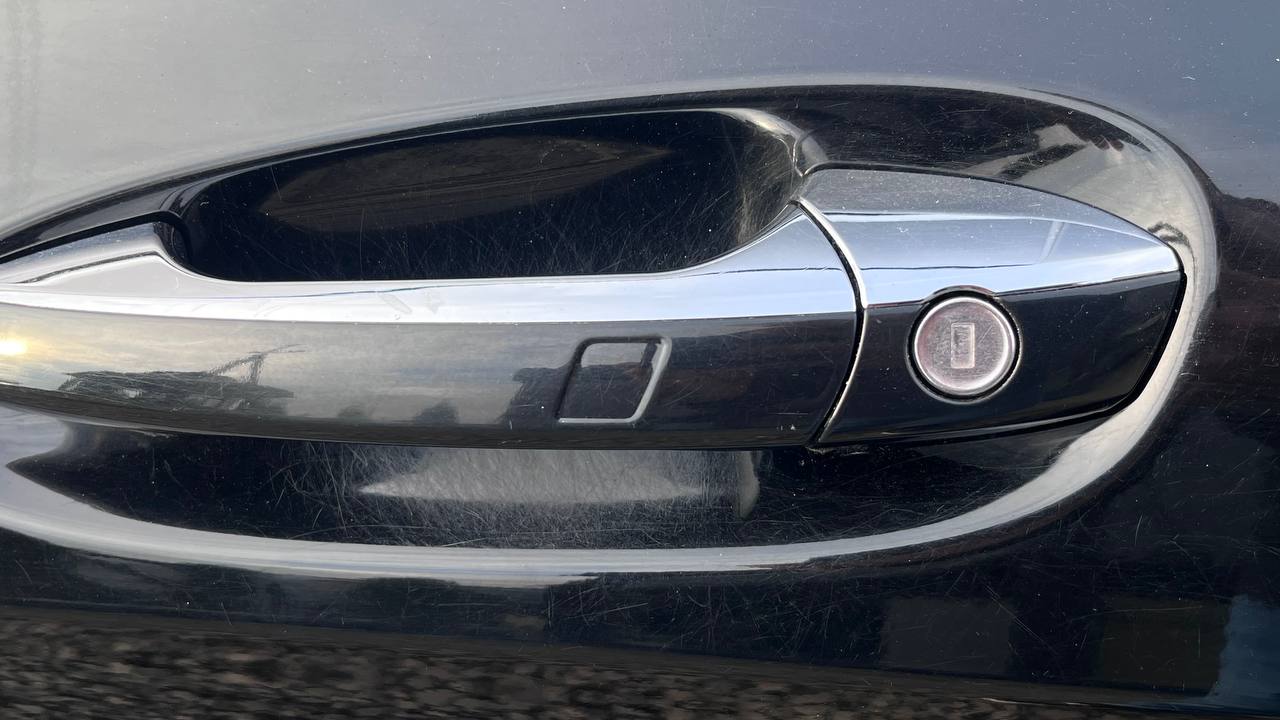 MERCEDES-BENZ GLA 250 2015