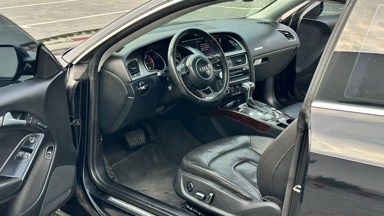 AUDI A5 PREMIUM PLUS 2013