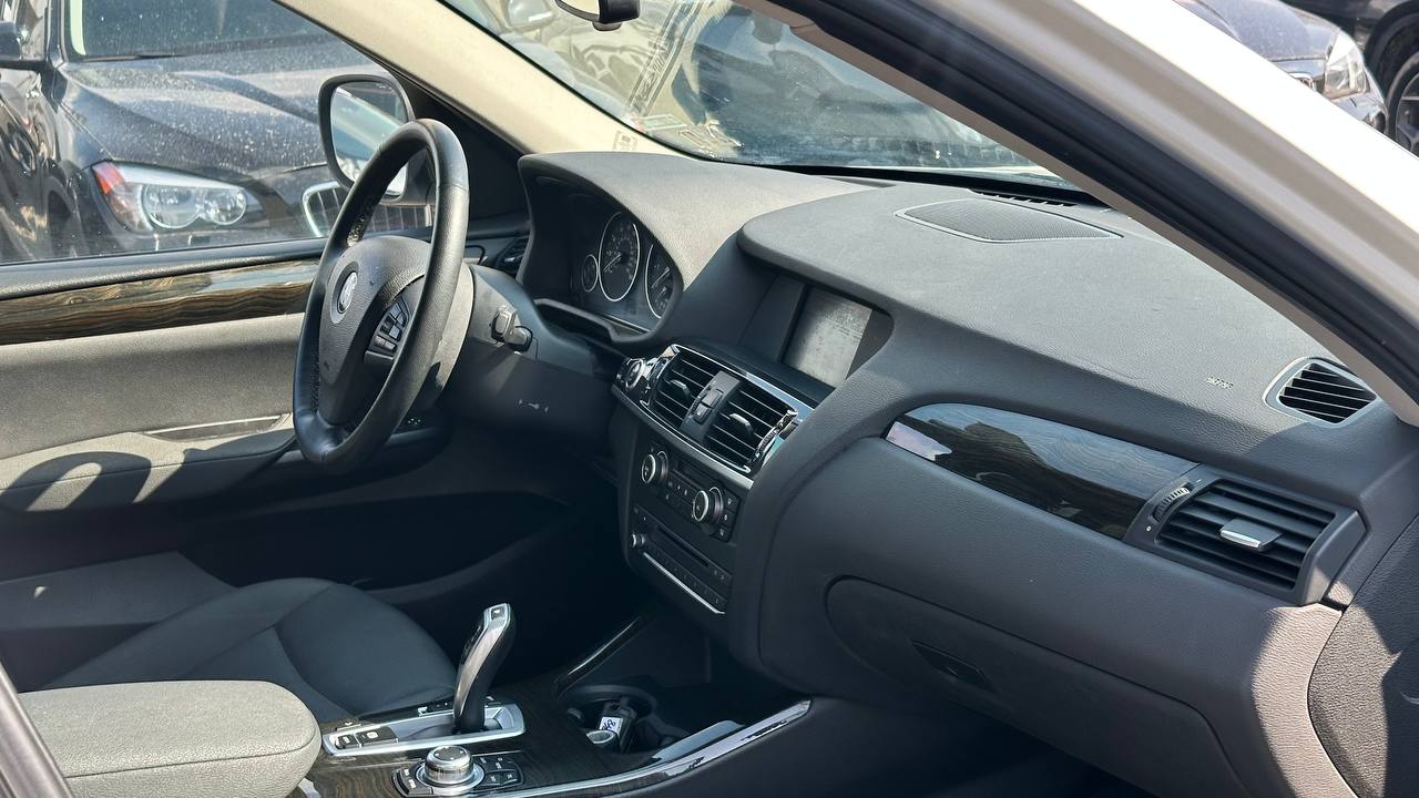 BMW X3 XDRIVE28I 2012