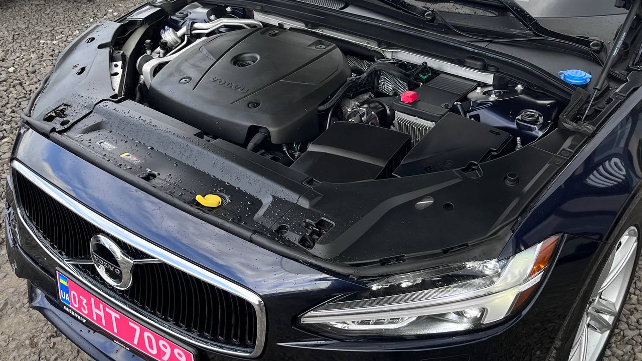VOLVO S90 T5 MOMENTUM 2016