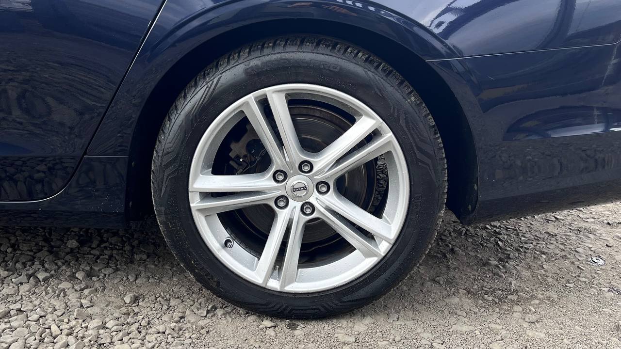 VOLVO S90 T5 MOMENTUM 2016