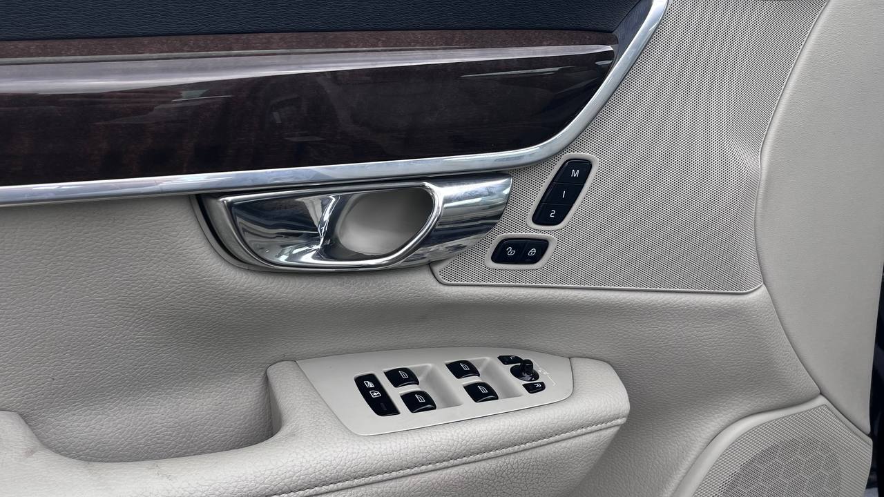 VOLVO S90 T5 MOMENTUM 2016