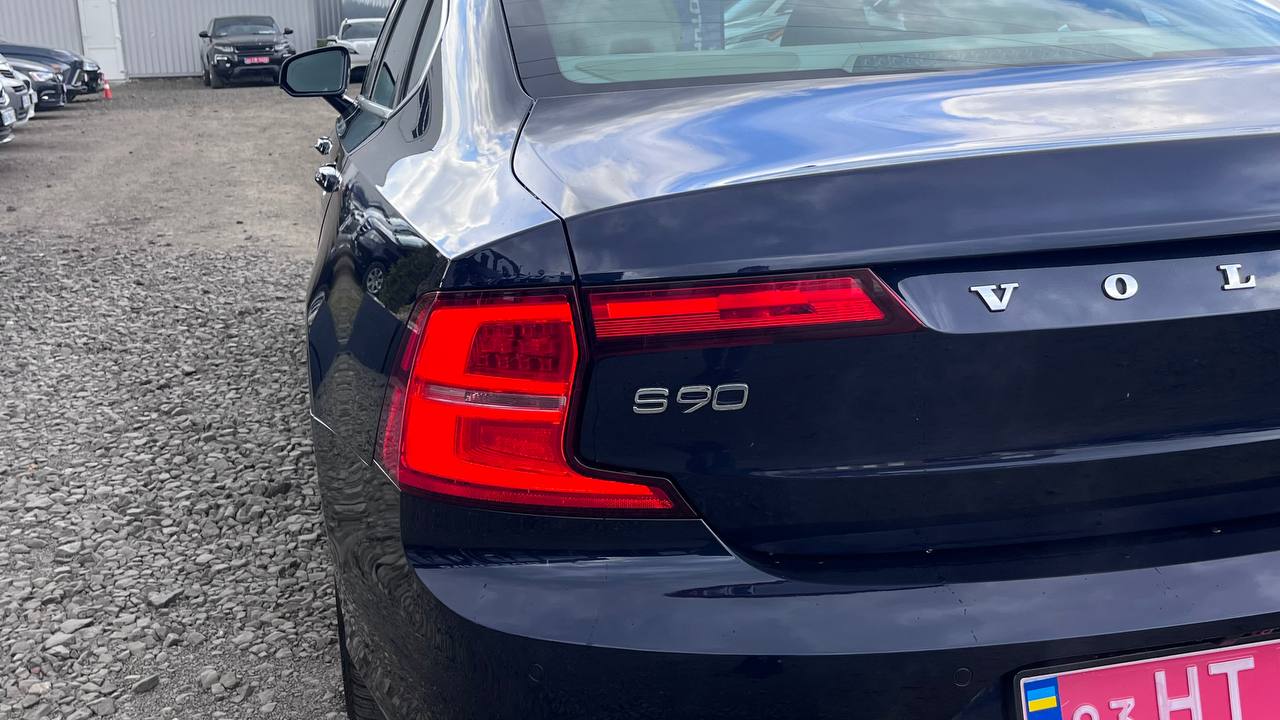 VOLVO S90 T5 MOMENTUM 2016