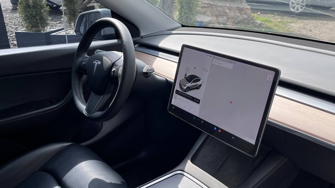 TESLA MODEL Y AWD LONG RANGE DUAL MOTOR 2021