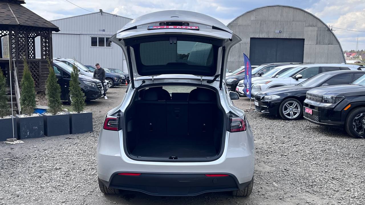 TESLA MODEL Y AWD LONG RANGE DUAL MOTOR 2021