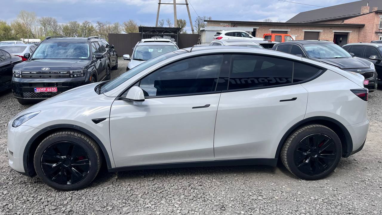 TESLA MODEL Y AWD LONG RANGE DUAL MOTOR 2021