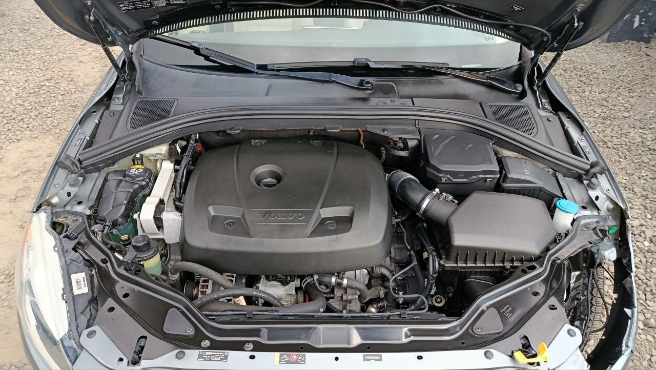 VOLVO XC60 T5 INSCRIPTION 2016