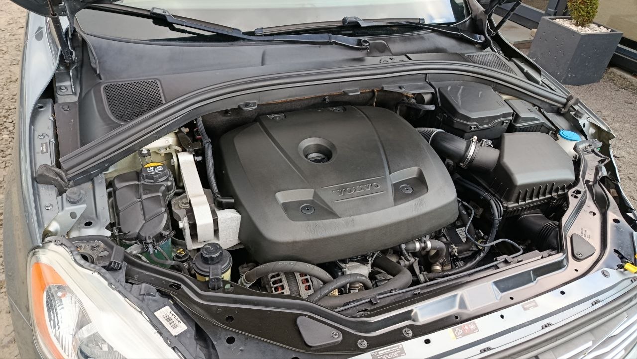 VOLVO XC60 T5 INSCRIPTION 2016