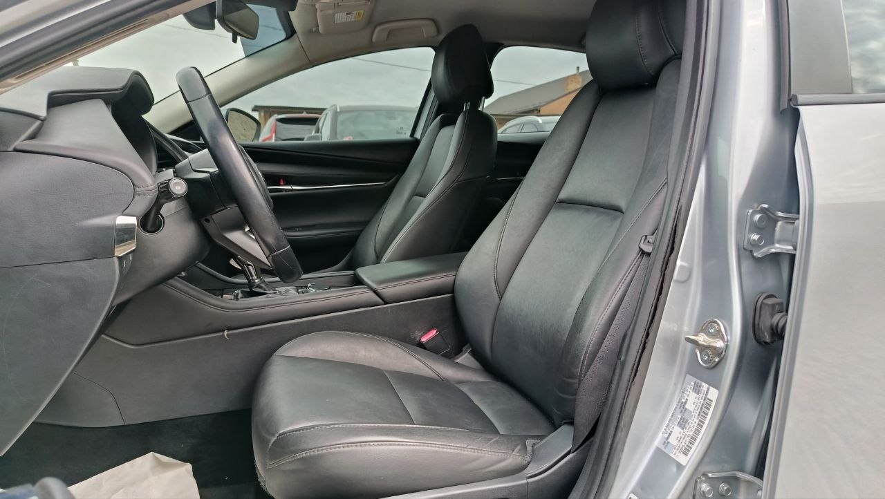 MAZDA 3 PREFERRED 2019