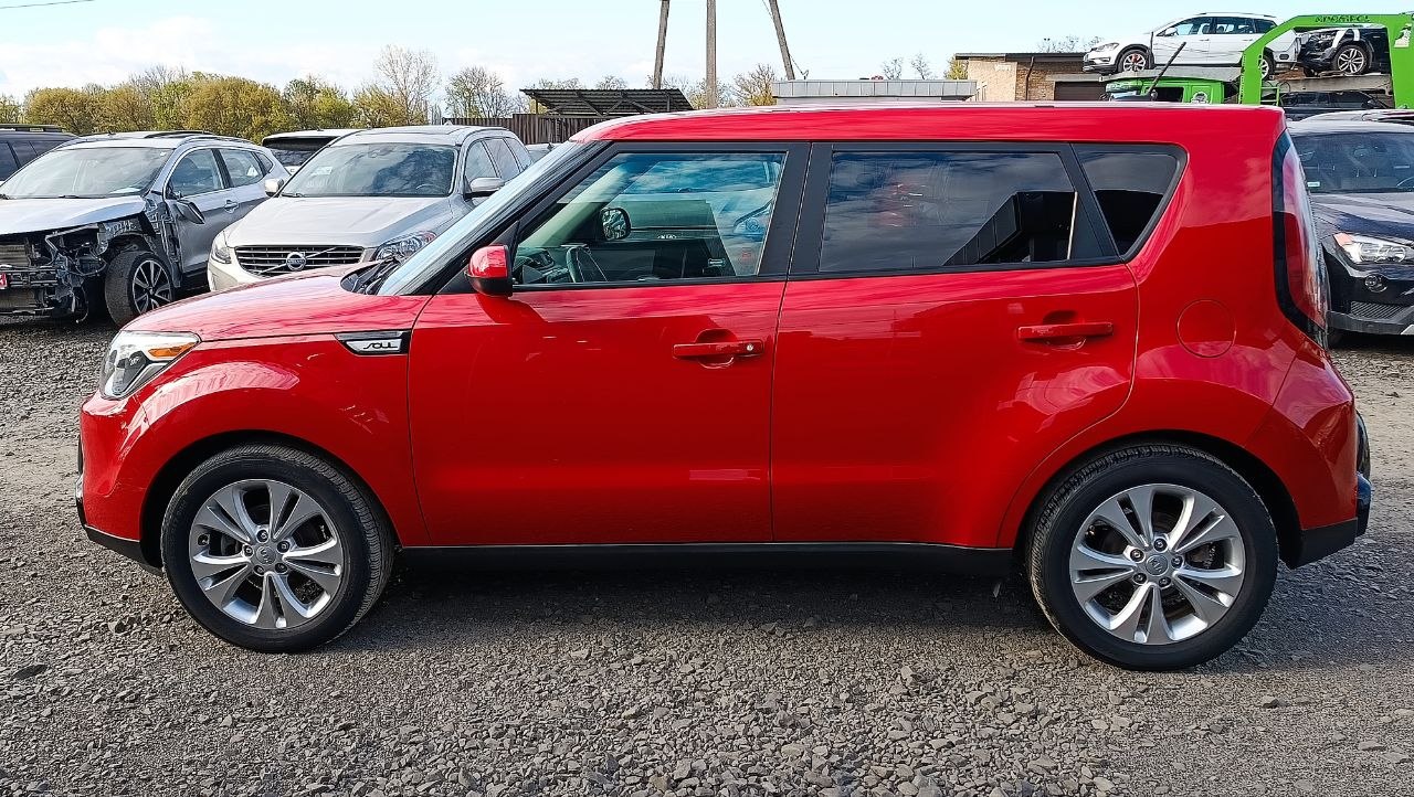 KIA SOUL  2015