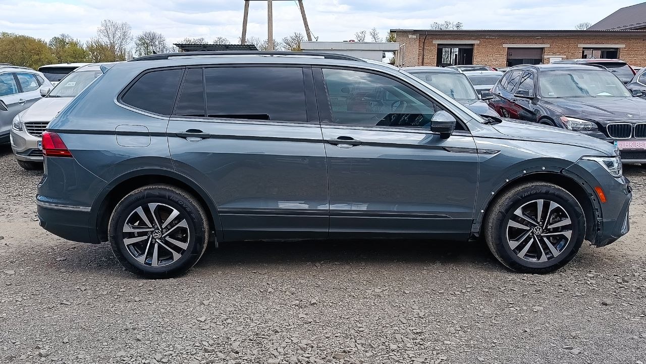 VOLKSWAGEN TIGUAN S 2023