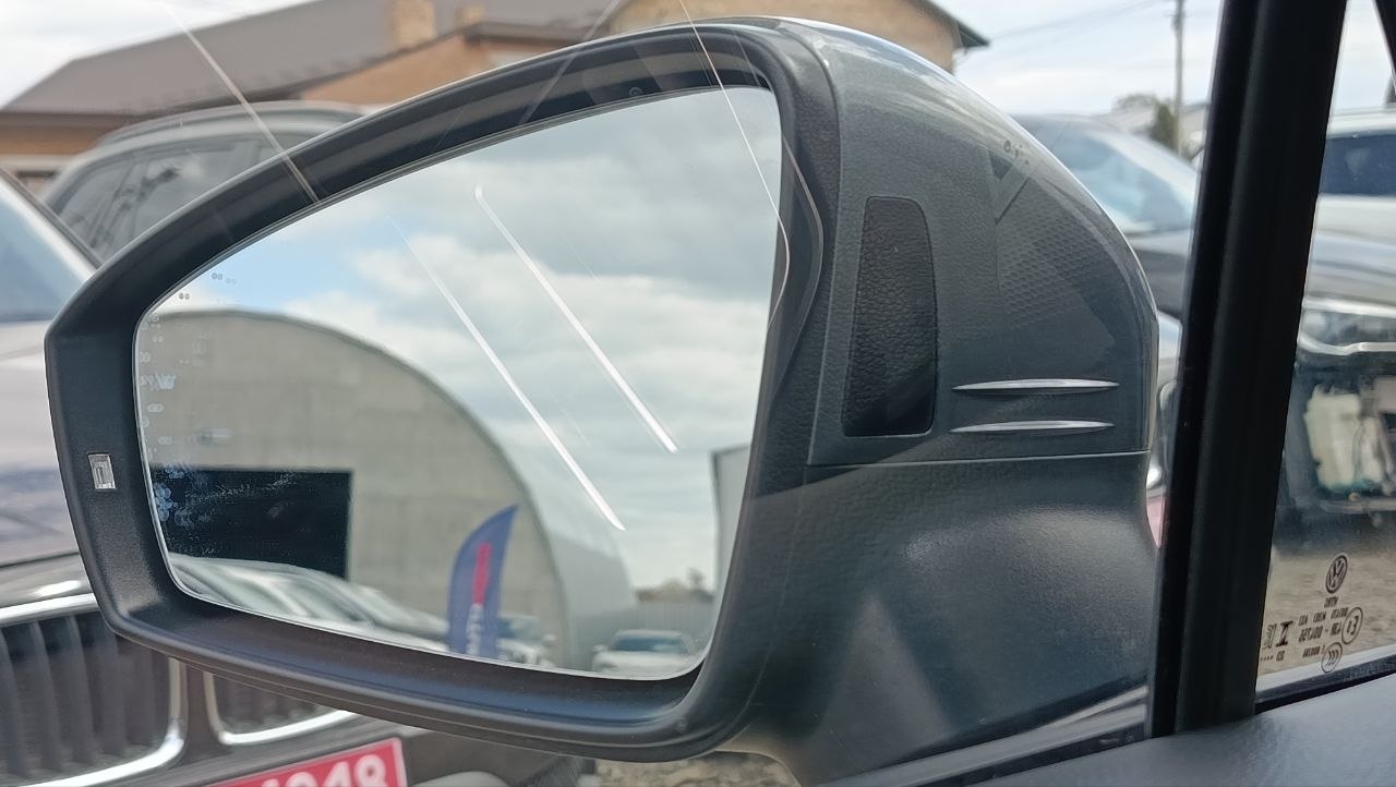 VOLKSWAGEN TIGUAN S 2023