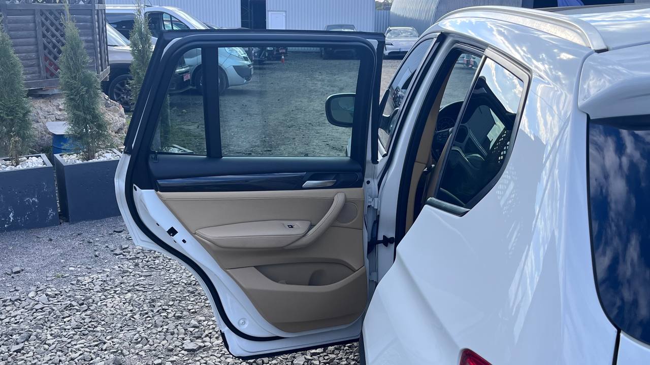 BMW X3 XDRIVE28I 2012