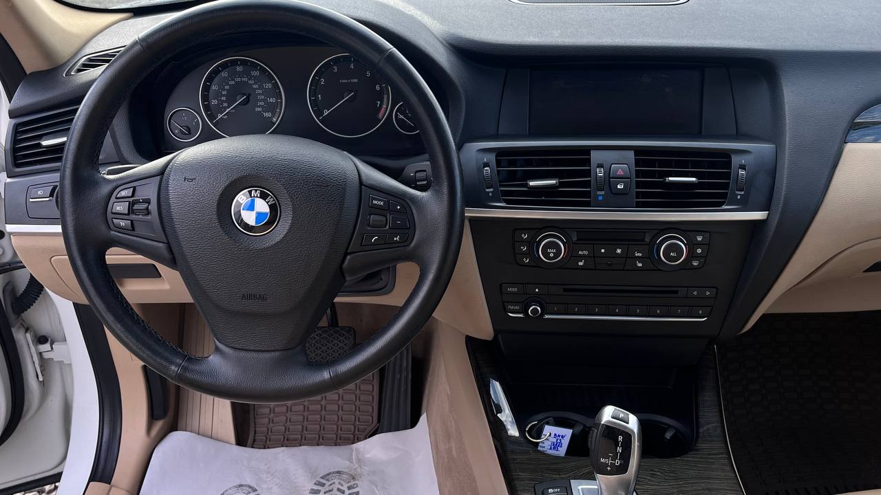 BMW X3 XDRIVE28I 2012